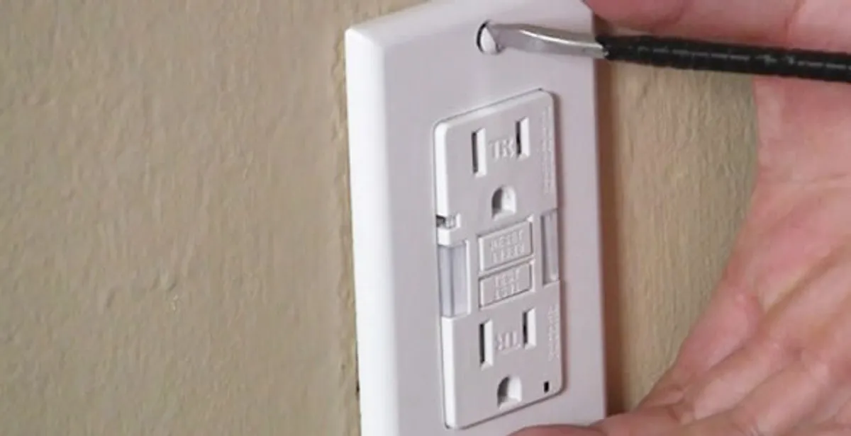 gfc outlets service securing and mounting ground fault circuit interrupter outlet by certified electricians in St Paul, MN